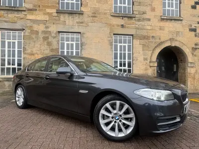 Begagnad BMW 520 Advantage 2015 Grå Sedan