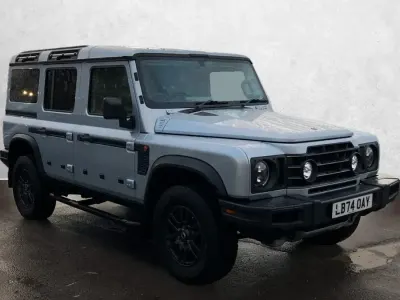 Used Ineos Grenadier 286 HP (210 kW) 2024 Grey MPV