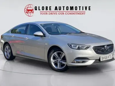 Second-hand Vauxhall Insignia Sport 165 CP (121 kW) 2018