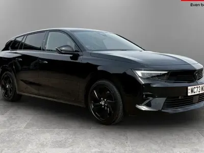 Used Vauxhall Astra S 131 HP (96 kW) 2023 Black Estate