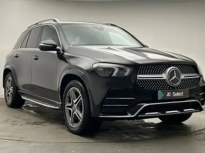 Käytetty Mercedes GLE300 AMG Line Premium 241 HP (177 kW) 2019 Musta Katumaasturi