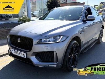 Usado Jaguar F-Pace Chequered Flag 180 HP (132 kW) 2019 Cinzento SUV