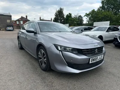 Używany Peugeot 508 Allure 225 KM (165 kW) 2020 Szary Kombi