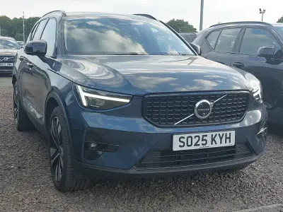 Used Volvo XC40 Ultra 163 HP (119 kW) 2025 Blue SUV
