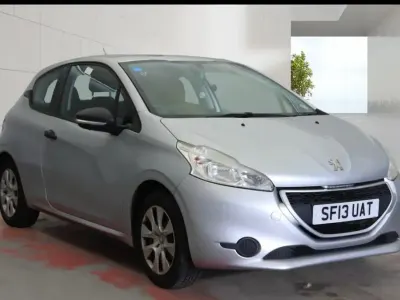Used Peugeot 208 Access 2013 Silver Hatchback