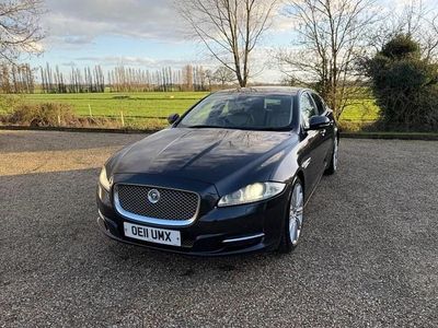 Used Jaguar XJ Portfolio 275 HP (202 kW) 2011 Grey Sedan