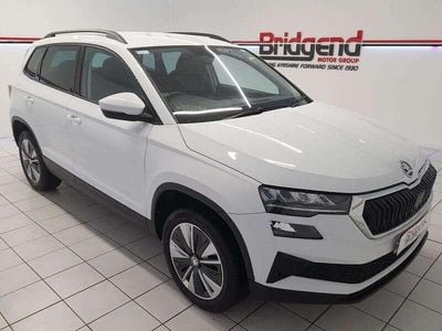 Used Skoda Karoq SE Drive 2023 White SUV