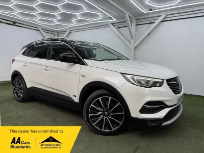 Used Vauxhall Grandland X Elite 300 HP (220 kW) 2020 White SUV