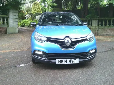Usado Renault Captur Dynamique 90 CV (66 kW) 2014 Azul SUV
