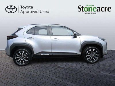 Used Toyota Yaris Cross Design 113 HP (83 kW) 2023 Silver SUV