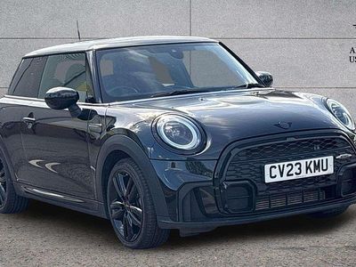Usado Mini Cooper Hatch 134 CV (98 kW) 2023 Negro Utilitario