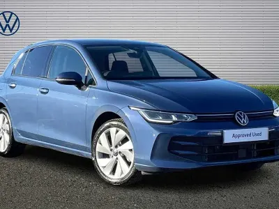 Used VW Golf VIII Match 150 HP (110 kW) 2025 Blue Hatchback