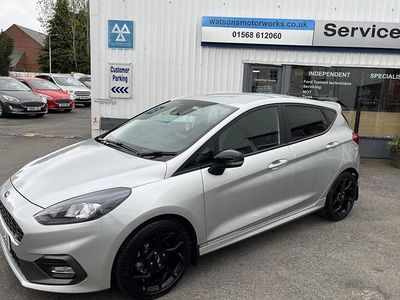 Usado Ford Fiesta ST 200 HP (147 kW) 2019 Prateado Citadino