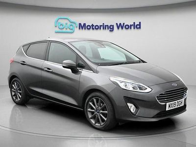 Used Ford Fiesta Titanium 125 HP (91 kW) 2019 Grey Hatchback