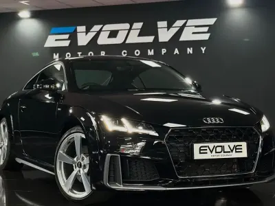 Używany Audi TT S-Line 197 KM (144 kW) 2022 Czarny Coupe