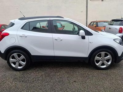 Used Vauxhall Mokka 2015 White SUV