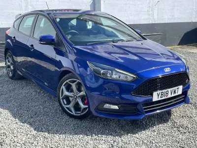 Używany Ford Focus ST 2018 Niebieski Hatchback
