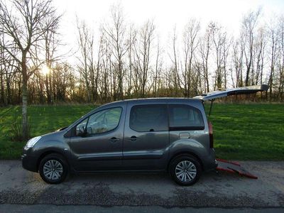 Grey Used 2019 Peugeot Partner MPV | £12,450 (Expensive)