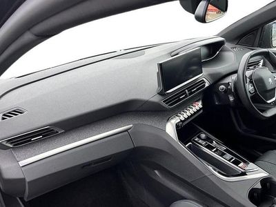 Used Peugeot 3008 Allure+ 326 HP (239 kW) 2024 Black SUV