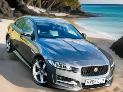 Used Jaguar XE R-Sport 180 HP (132 kW) 2015 Grey Sedan