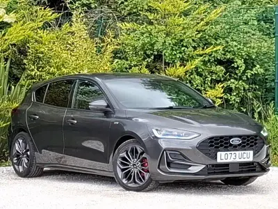 Used Ford Focus ST-Line 155 HP (114 kW) 2023 Grey Hatchback