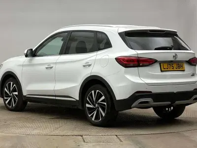 Used MG ZS 2025 White SUV
