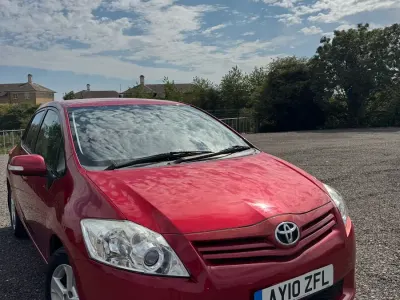 Used Toyota Auris