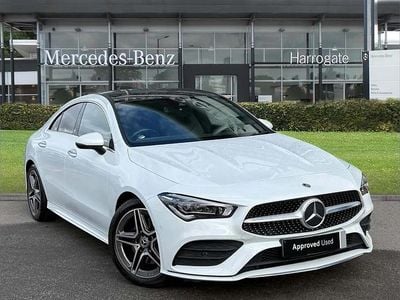 Begagnad Mercedes CLA200 AMG Line Premium Plus 161 HK (118 kW) 2021 Vit Sportkupé