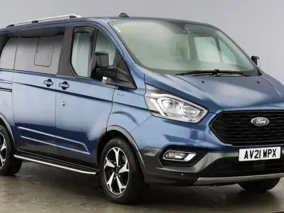 Used Ford Tourneo Active 2021 Blue MPV