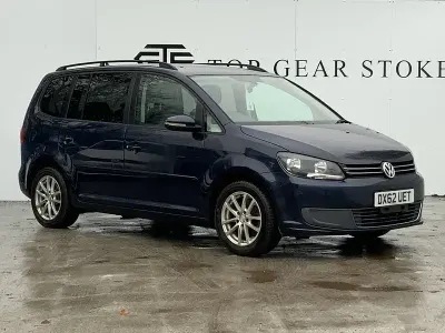Usado VW Touran Match 150 HP (110 kW) 2023 Azul Monovolume