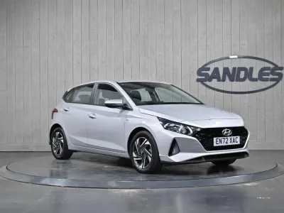 Used Hyundai i20 SE 101 HP (74 kW) 2023 Grey Hatchback