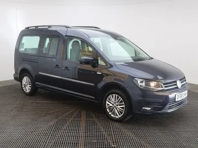Used VW Caddy Maxi Life 2018 Blue MPV