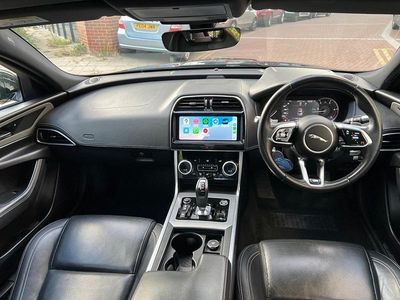 Used Jaguar XE R-Dynamic 180 HP (132 kW) 2019 Black Sedan