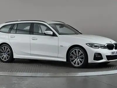 Used BMW 330e M Sport 292 HP (214 kW) 2021 White Estate