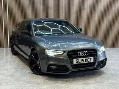 Begagnad Audi A5 S-Line 2015 Grå Sportkupé