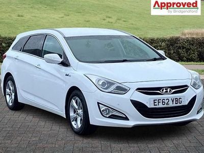 Used Hyundai i40 Style 136 HP (100 kW) 2012 White Estate