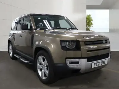 Used Land Rover Defender First Edition 240 HP (176 kW) 2021 Brown SUV