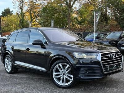 Black Used 2015 Audi Q7 S-Line SUV | £22,995 (Expensive)