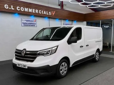 Used Renault Trafic 130 HP (95 kW) 2023 White MPV