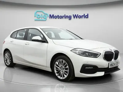 Usado BMW 116 116 CV (85 kW) 2024 Blanco Utilitario