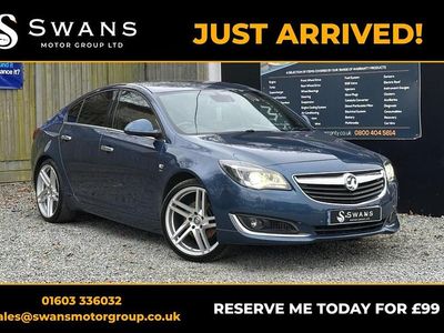 Used Vauxhall Insignia SRi 195 HP (143 kW) 2015 Blue Hatchback