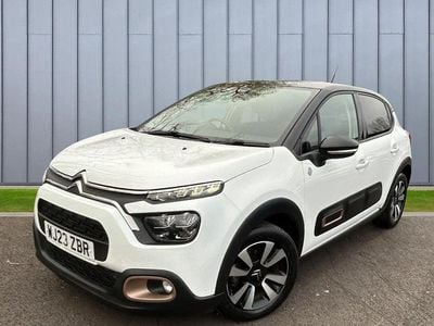 Używany Citroën C3 PureTech 82 KM (60 kW) 2023 Biały Hatchback