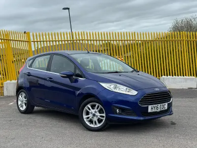 Used Ford Fiesta Zetec 2016 Blue Hatchback