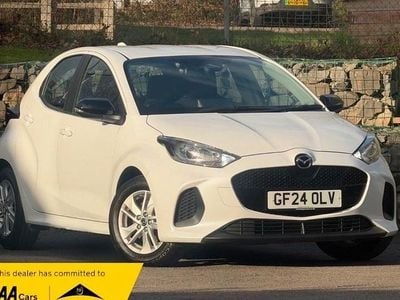Used Mazda 2 Center-Line 2024 Northern white pearl metallic Hatchback