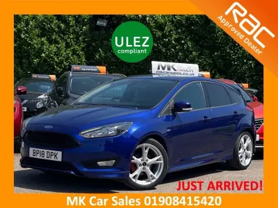 Used Ford Focus ST-Line X 140 HP (102 kW) 2018 Deep impact blue Hatchback