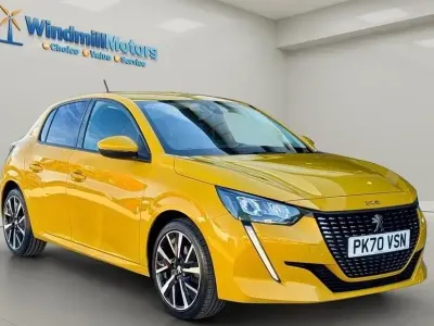 Używany Peugeot 208 Allure 2020 Żółty Hatchback