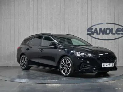 Used Ford Focus ST-Line X 120 HP (88 kW) 2021 Black Estate