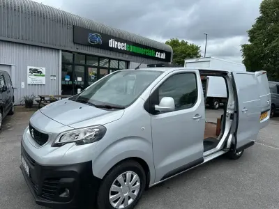 Begagnad Peugeot Expert 2016 Silver Van