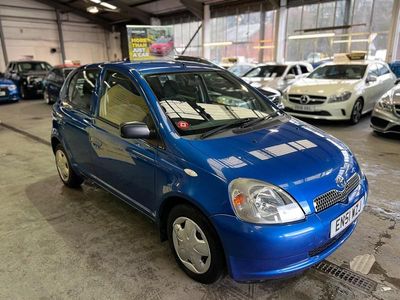 Used Toyota Yaris 68 HP (50 kW) 2002 Blue Hatchback