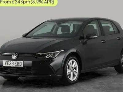Used VW Golf VIII Life 131 HP (96 kW) 2024 Hatchback